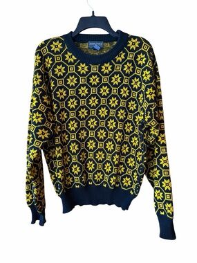 Late 80s/Early 90s International Attitudes Bumblebee Yellow & Black Geometric Kn